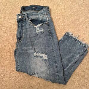 Judy Blue Capri jeans